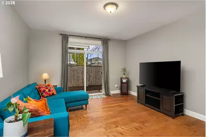 5407 SE Flavel St, Portland, OR 97206 - Photo 5