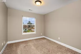 5407 SE Flavel St, Portland, OR 97206 - Photo 13