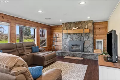 9915 Marquam Cir, Molalla, OR 97038 - Photo 25