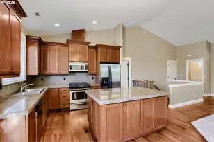 2020 Sunset Ave, West Linn, OR 97068 - Photo 7