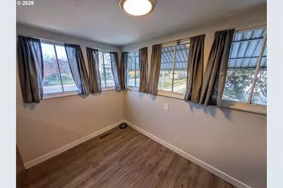 804 Jefferson Ave, La Grande, OR 97850 - Photo 7