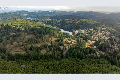 5 Hilltop Dr #1403, Lakeside, OR 97449 - Photo 13