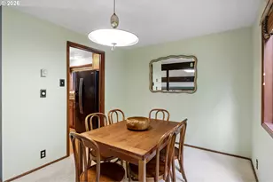 2854 Warren St, Eugene, OR 97405 - Photo 11