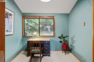 2854 Warren St, Eugene, OR 97405 - Photo 35