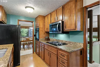2854 Warren St, Eugene, OR 97405 - Photo 15