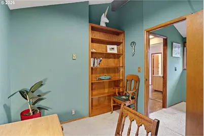 2854 Warren St, Eugene, OR 97405 - Photo 33