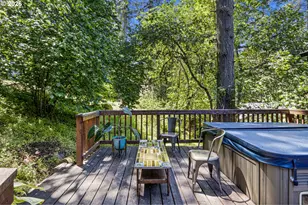 2854 Warren St, Eugene, OR 97405 - Photo 41