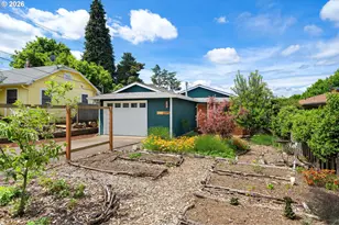 2715 SE 77th Ave, Portland, OR 97206 - Photo 3