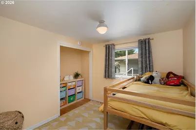 2715 SE 77th Ave, Portland, OR 97206 - Photo 19