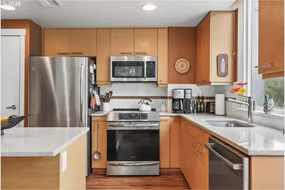 1500 SW 11th Ave #401, Portland, OR 97201 - Photo 9