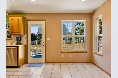 36468 River Point Dr, Astoria, OR 97103 - Photo 17
