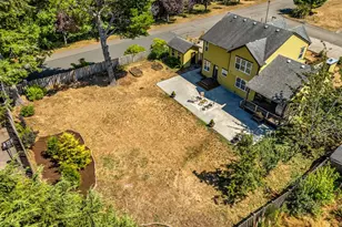 36468 River Point Dr, Astoria, OR 97103 - Photo 33