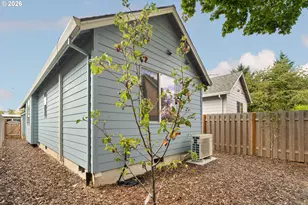 388 NE 91st Ave, Portland, OR 97220 - Photo 29