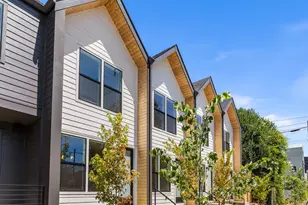 261 N Skidmore St, Portland, OR 97217 - Photo 1