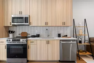 261 N Skidmore St, Portland, OR 97217 - Photo 5