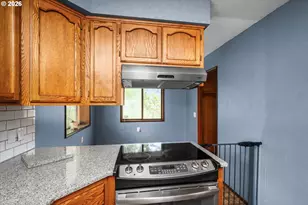 38613 Hwy 58, Dexter, OR 97431 - Photo 11