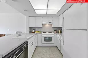 6685 W Burnside St, Portland, OR 97210 - Photo 7