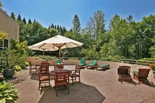 6685 W Burnside St, Portland, OR 97210 - Photo 17