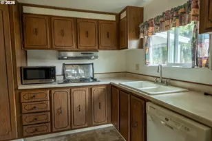 2232 42nd Ave SE, Salem, OR 97317 - Photo 7