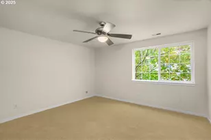 515 NE Suttle Rd, Portland, OR 97211 - Photo 19