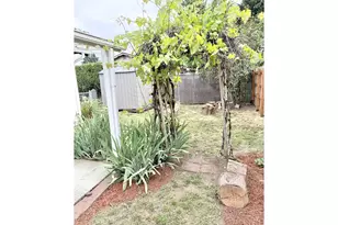 8605 NE 94th Ave, Vancouver, WA 98662 - Photo 11