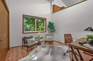 6 Adams Ct, Lake Oswego, OR 97035 - Photo 17