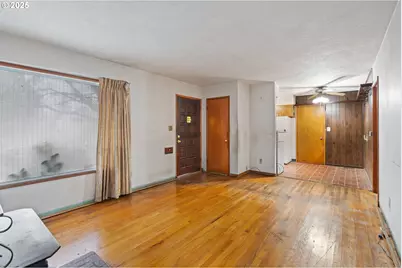 4620 SE 104th Ave, Portland, OR 97266 - Photo 9