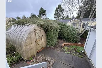 1600 Rhododendron Dr #218, Florence, OR 97439 - Photo 19