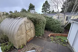 1600 Rhododendron Dr, Florence, OR 97439 - Photo 19