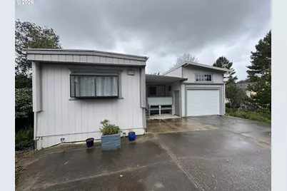 1600 Rhododendron Dr #218, Florence, OR 97439 - Photo 1