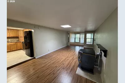 1600 Rhododendron Dr #218, Florence, OR 97439 - Photo 5