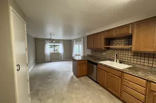 1600 Rhododendron Dr, Florence, OR 97439 - Photo 9