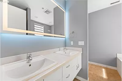 2140 NW 16th Ave, Portland, OR 97209 - Photo 25