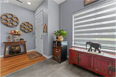 2140 NW 16th Ave, Portland, OR 97209 - Photo 3