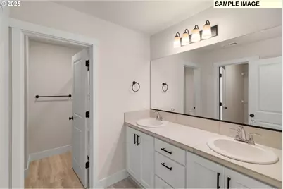 4673 SE Steelhead Ct, Hillsboro, OR 97123 - Photo 9