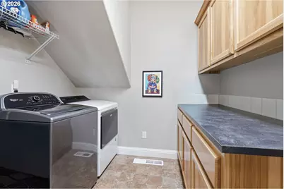 1090 N 26th Ter, Cornelius, OR 97113 - Photo 15
