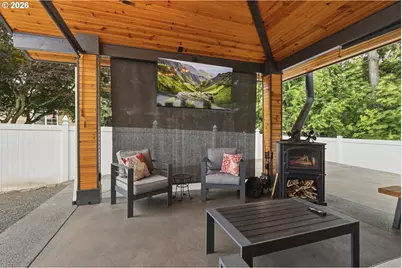 1090 N 26th Ter, Cornelius, OR 97113 - Photo 39
