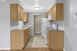 4671 Royal Ave, Eugene, OR 97402 - Photo 13