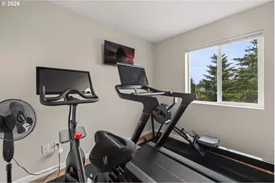 16038 SE Kingbird Dr, Clackamas, OR 97015 - Photo 15