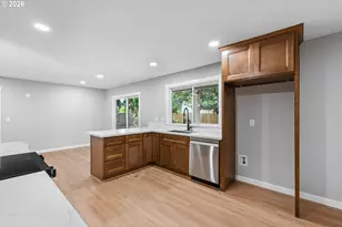 220 SW 144th Ave, Beaverton, OR 97006 - Photo 11