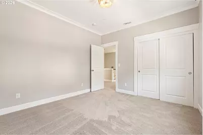 8189 SW Oldham Dr, Beaverton, OR 97007 - Photo 37