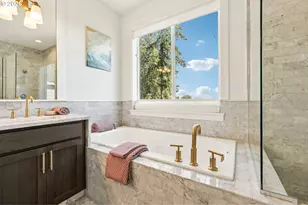 8189 SW Oldham Dr, Beaverton, OR 97007 - Photo 33
