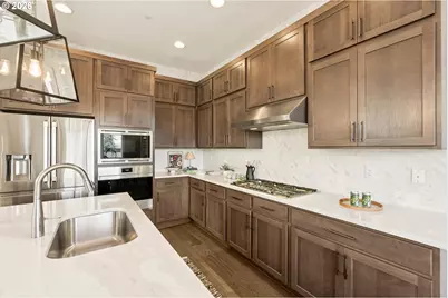 8189 SW Oldham Dr, Beaverton, OR 97007 - Photo 19