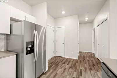 17137 SW Appledale Rd #304, Beaverton, OR 97007 - Photo 7