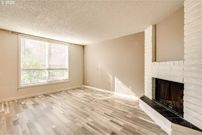 6916 NE 43rd St #B, Vancouver, WA 98661 - Photo 3