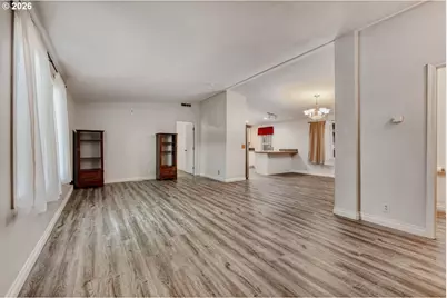 1111 SE 3rd Ave #15, Canby, OR 97013 - Photo 3