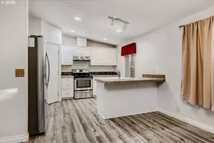 1111 SE 3rd Ave, Canby, OR 97013 - Photo 9