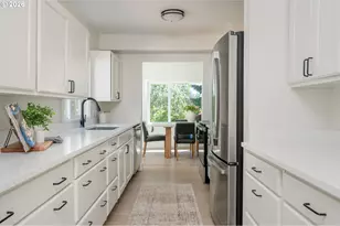 5812 SE Westfork St, Portland, OR 97206 - Photo 17