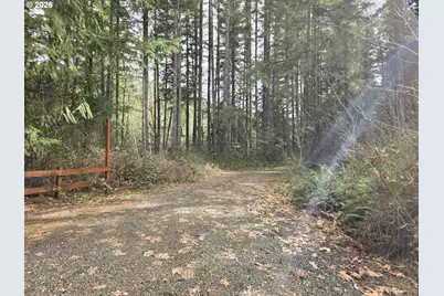 16817 Nonpareil Rd, Sutherlin, OR 97479 - Photo 3