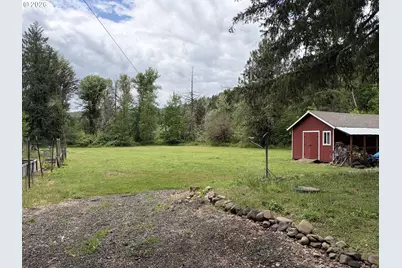 16817 Nonpareil Rd, Sutherlin, OR 97479 - Photo 13